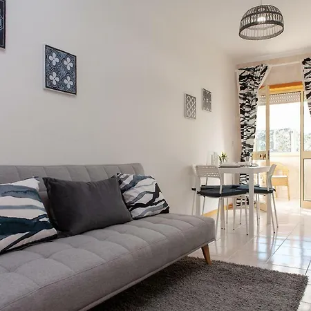 Apartment Sunny View To The Tower