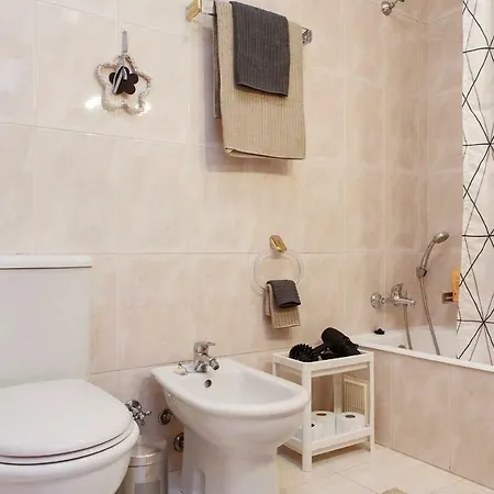 Sunny View To The Tower Apartamento