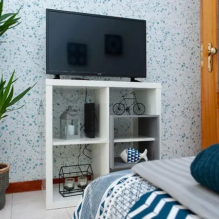 Sunny View To The Tower Apartamento *